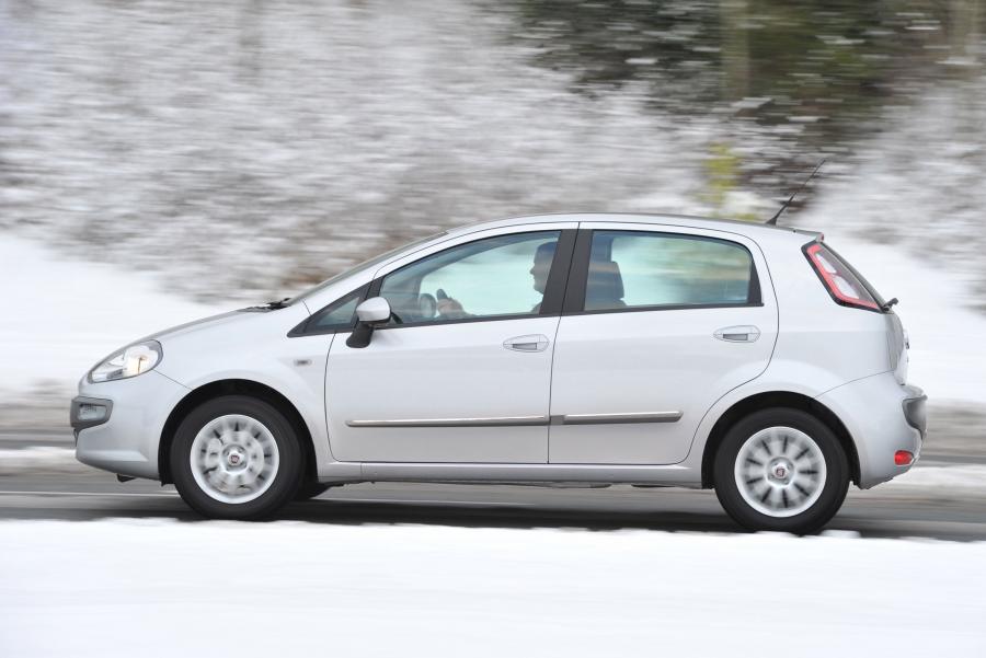  Fiat Punto Evo 2010 года  (фото 30 из 70)